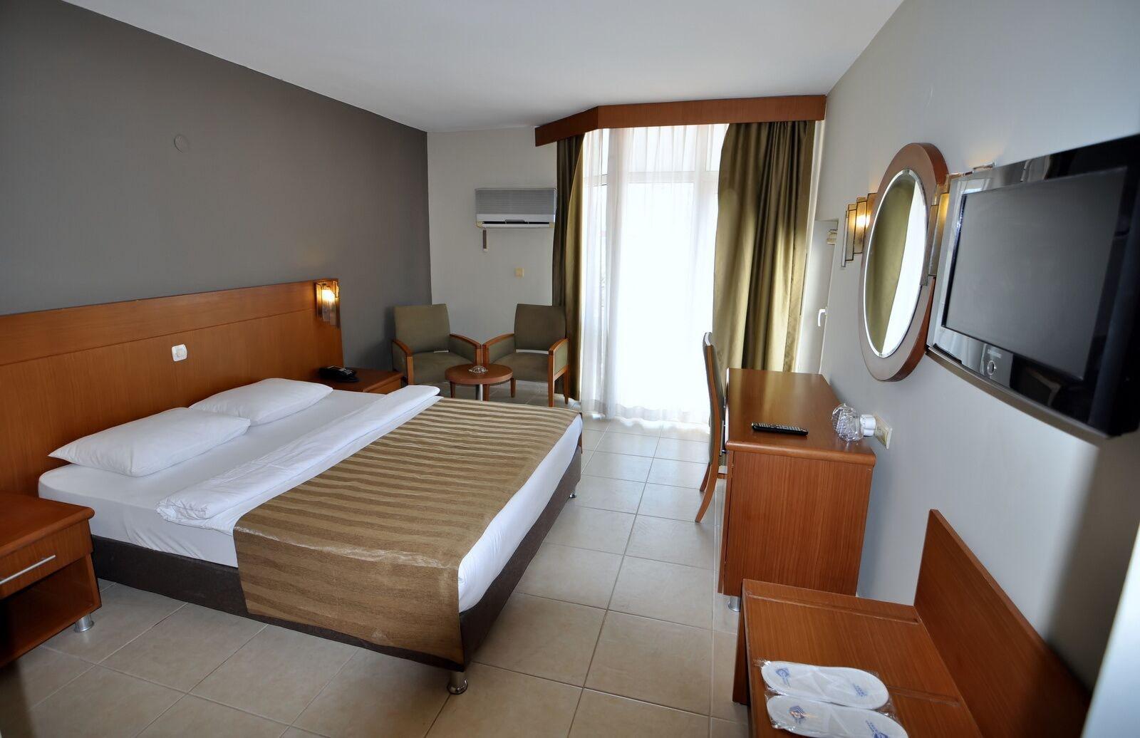 Surtel Hotel Кушадаси Екстер'єр фото