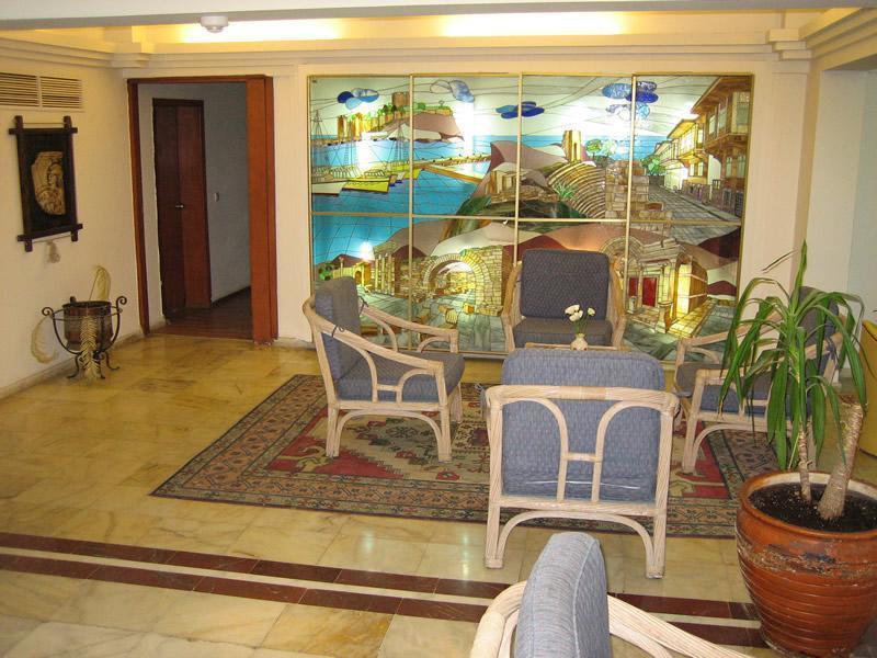 Surtel Hotel Кушадаси Екстер'єр фото
