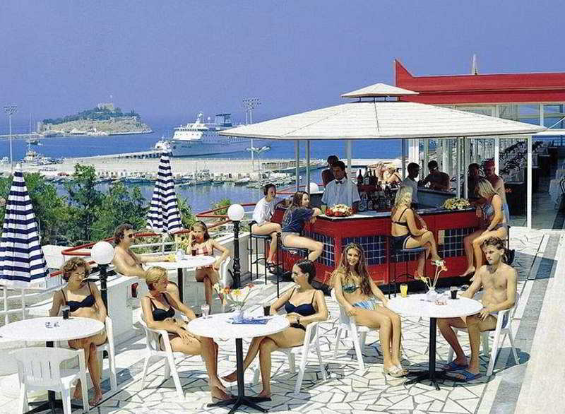 Surtel Hotel Кушадаси Екстер'єр фото